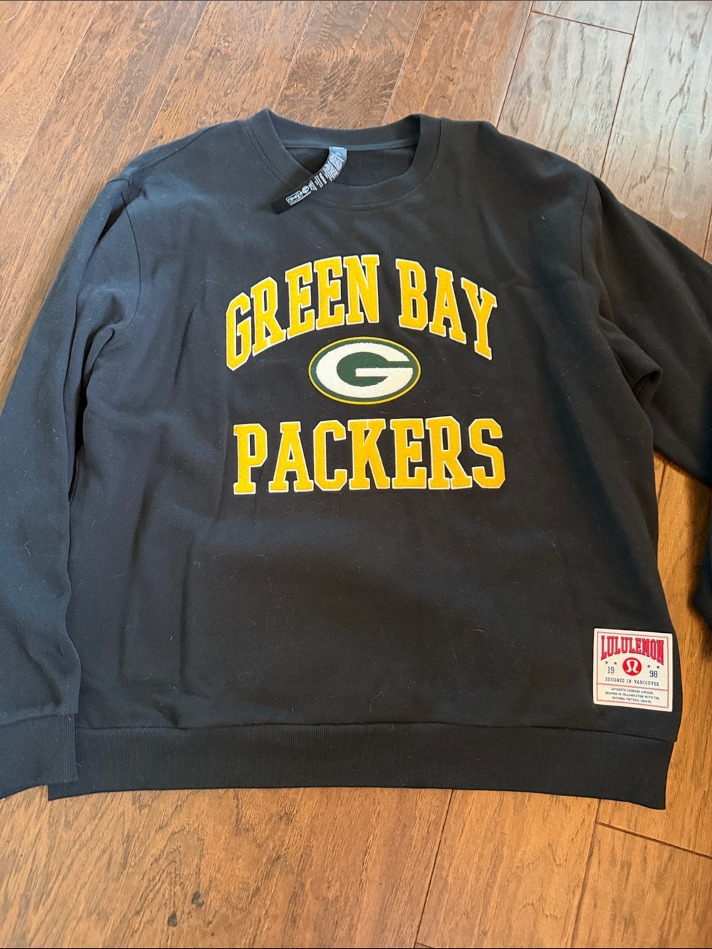 Lululemon Green Bay Packers crewneck